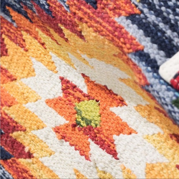 #26 2 LEFT!!! CLOSEOUT SALE!!! New! Aztec  Navajo Western Weekender Duffle Bag - Picture 5 of 7